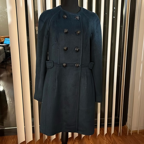 Banana Republic Jackets & Blazers - Banana Republic Dark Blue winter coat Size SM